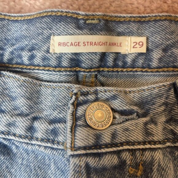 Levis Ribcage Womens Blue Medium Wash‎ Straight Leg Ankle Jeans Size 29 - Picture 2 of 13